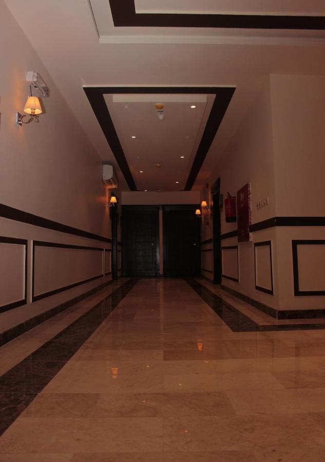Holiday Plus - Al Nuzha Dschidda Exterior foto